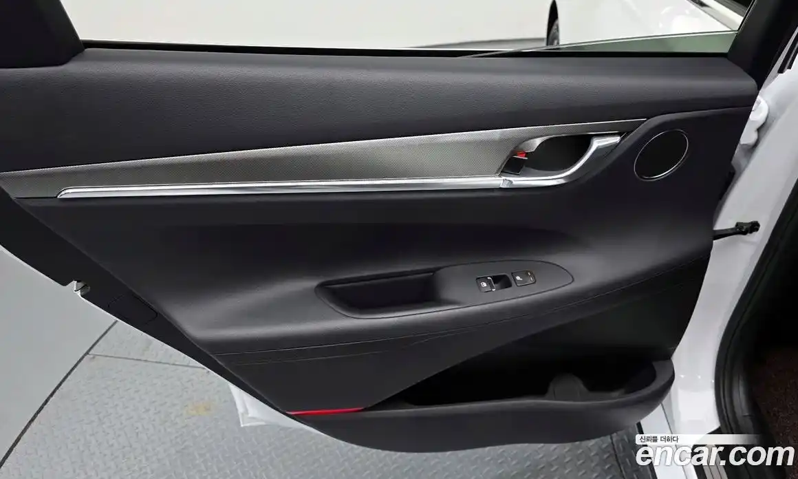 Hyundai Grandeur 2022 2.4 автомат (гидро), фото 15