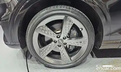 Genesis GV70 2022 2.5 автомат (гидро), миниатюра 5