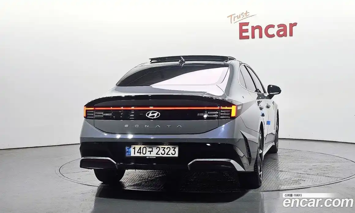 Hyundai Sonata 2024 1.6 автомат (гидро), фото 4