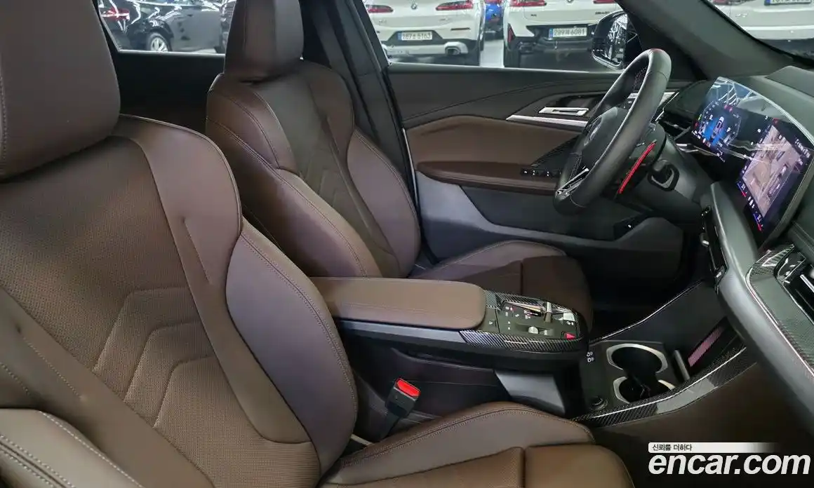 BMW X1 2025 2.0 автомат (гидро), фото 16