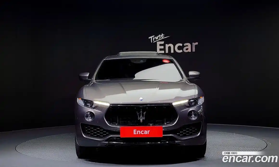 Maserati Levante 2017 3.0 гидро, фото 3