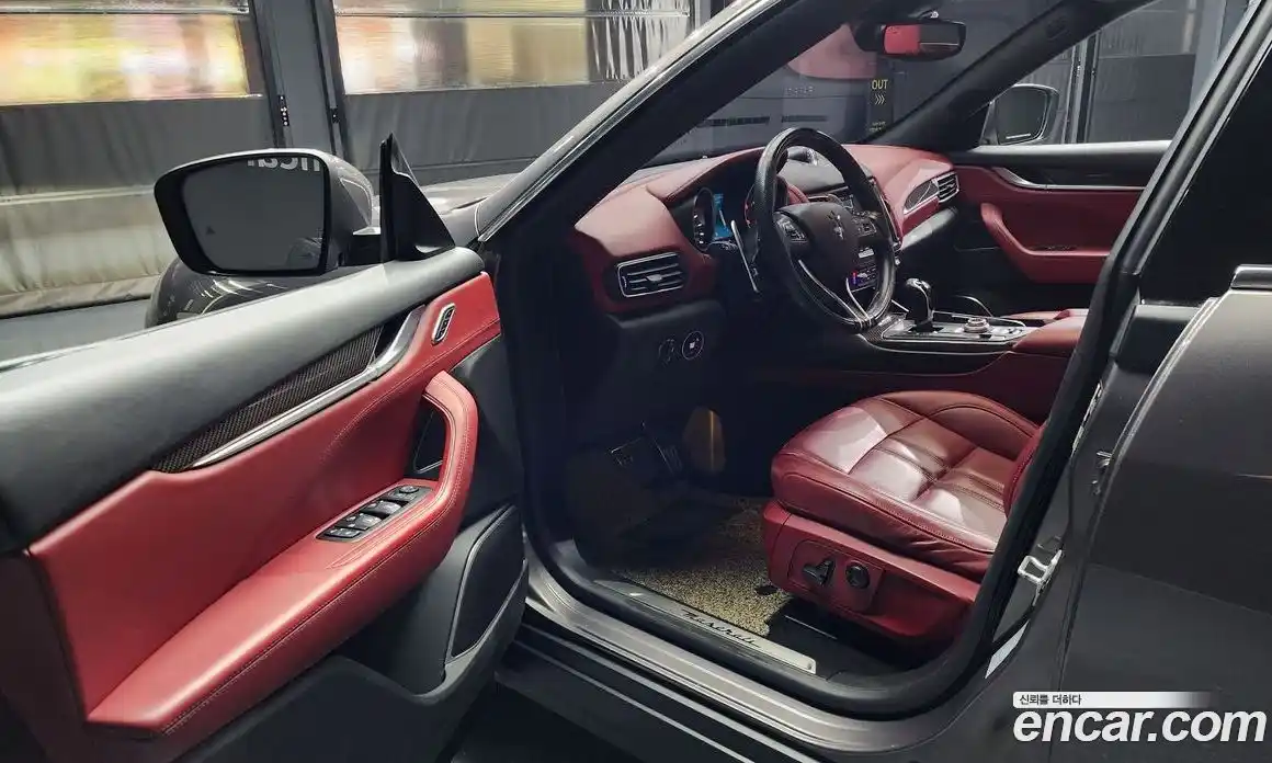 Maserati Levante 2017 3.0 гидро, фото 10