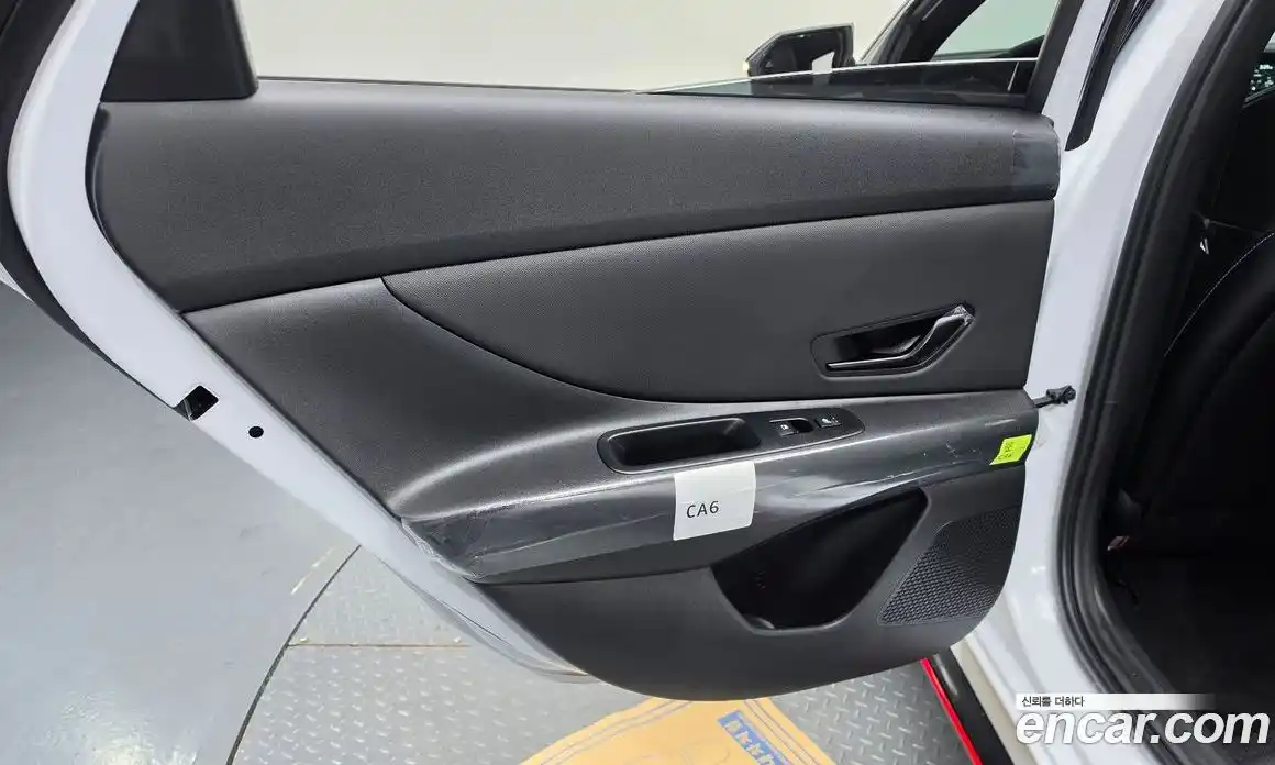Hyundai Avante 2025 2.0 автомат (гидро), фото 14