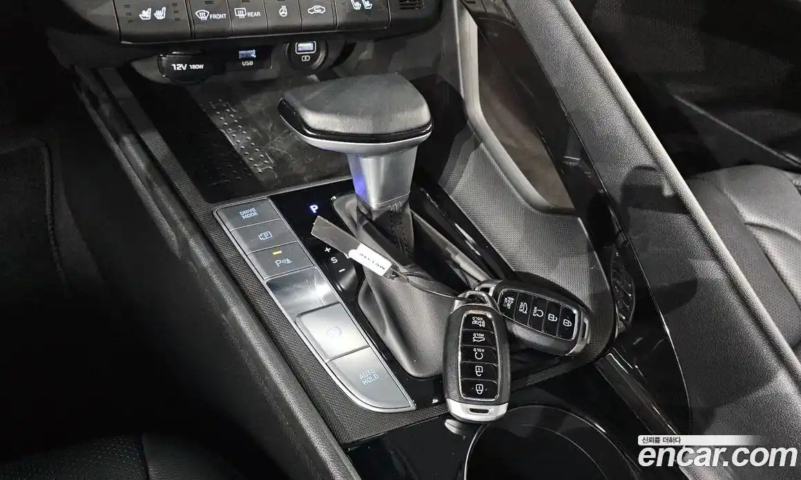 Hyundai Avante 2021 1.6 автомат (гидро), фото 12