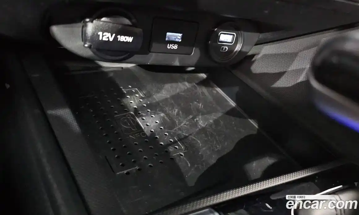 Hyundai Avante 2021 1.6 автомат (гидро), фото 31