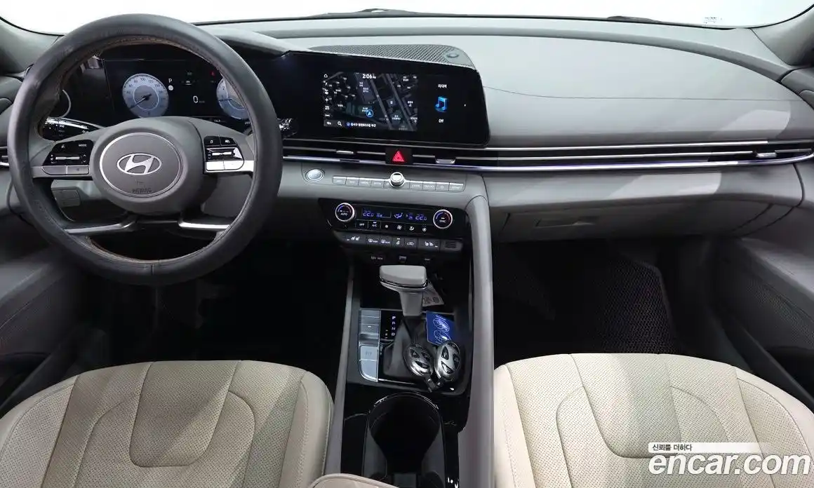 Hyundai Avante 2024 1.6 автомат (гидро), фото 9