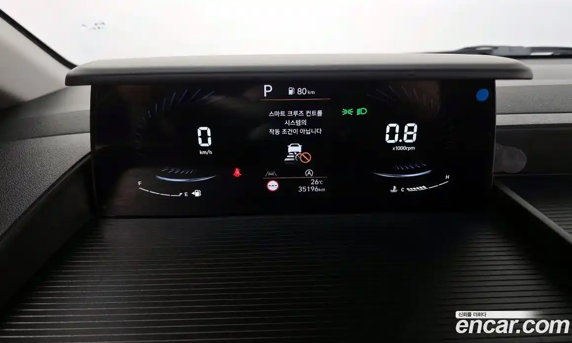 Hyundai Staria 2025 2.2 автомат (гидро), фото 11