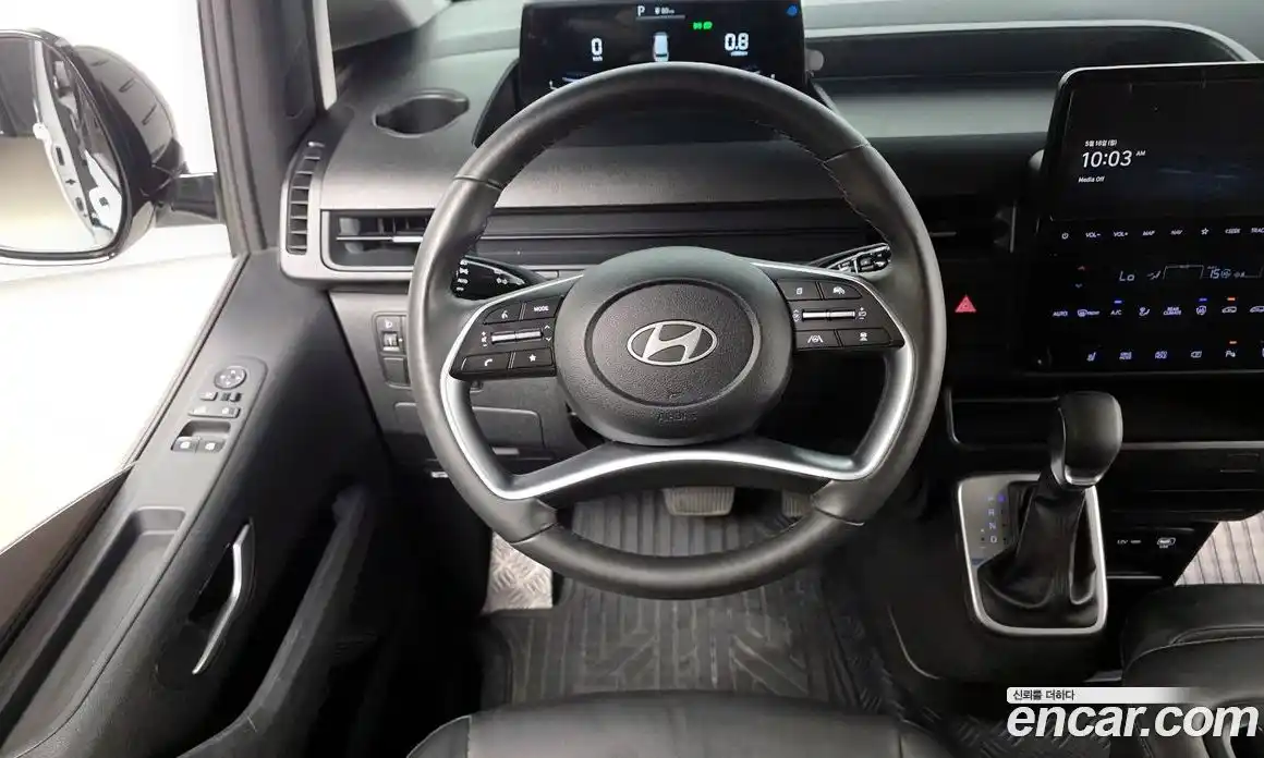 Hyundai Staria 2025 2.2 автомат (гидро), фото 19
