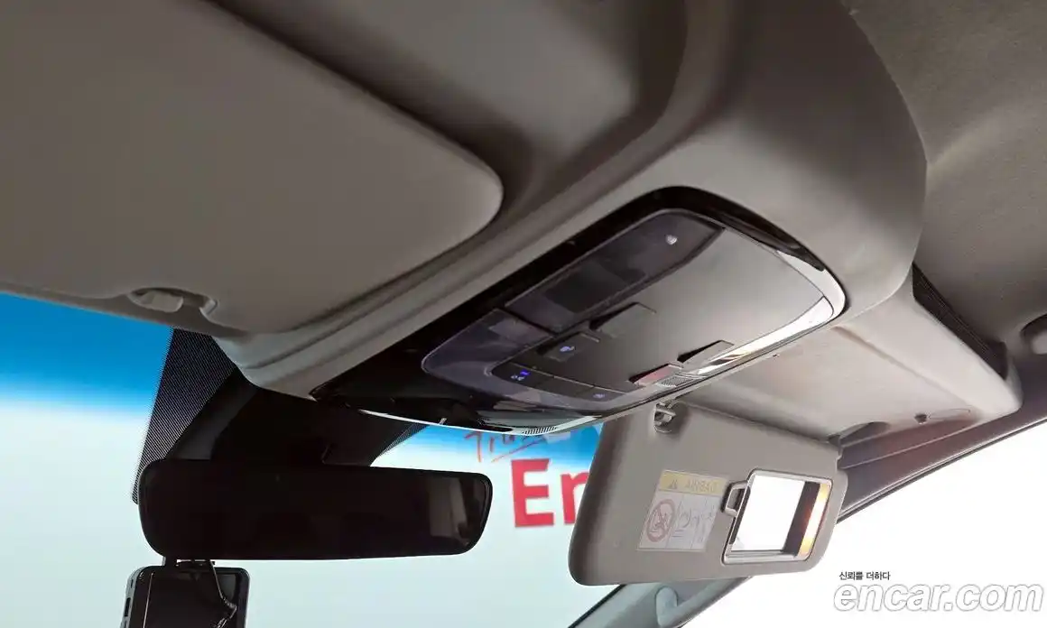 Hyundai Staria 2025 2.2 автомат (гидро), фото 28