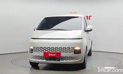 Hyundai Staria 2025 2.2 автомат (гидро), миниатюра 3