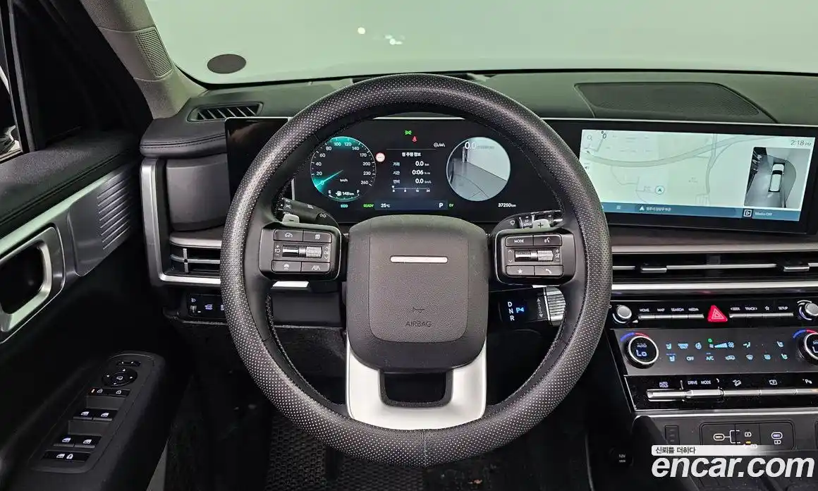 Hyundai Santa Fe 2024 1.6 автомат (гидро), фото 15