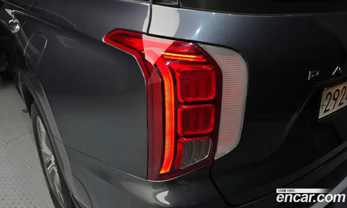 Hyundai Palisade 2022 3.8 автомат (гидро), фото 9