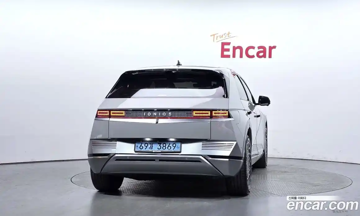 Hyundai Ioniq 5 2021 0.1 автомат (гидро), фото 4