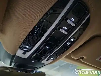 Porsche Panamera 2018 3.0 автомат (гидро), миниатюра 12