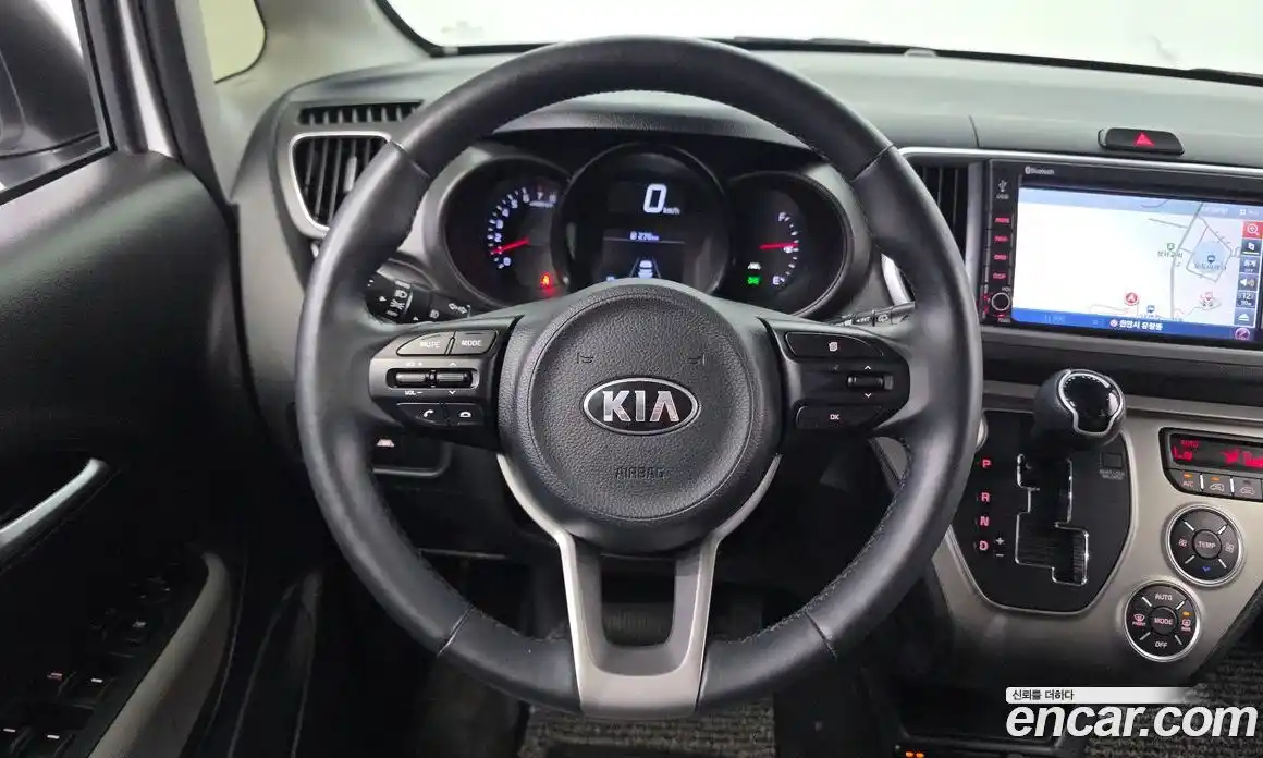 Kia Ray 2021 1.0 автомат (гидро), фото 20