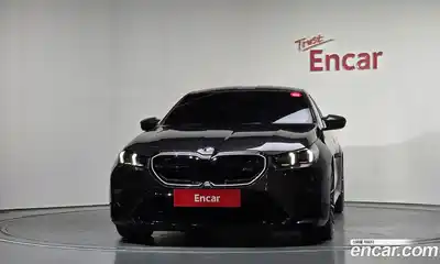 BMW M5 2025 4.4 автомат (гидро), миниатюра 3