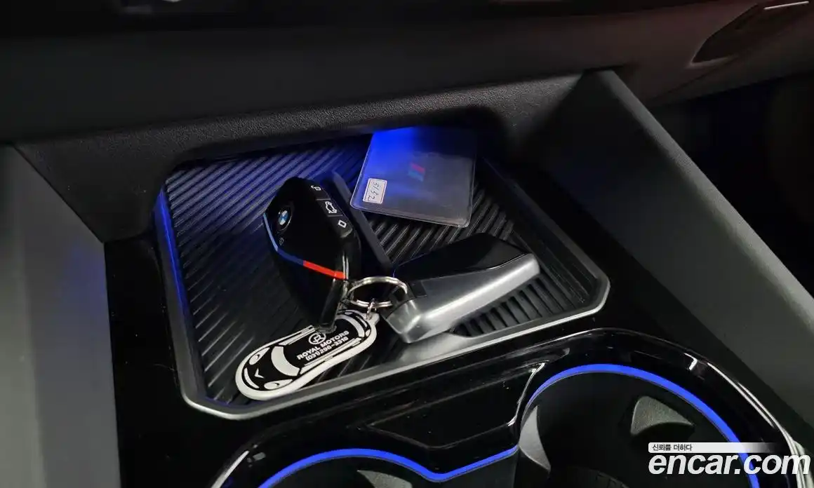 BMW M5 2025 4.4 автомат (гидро), фото 33