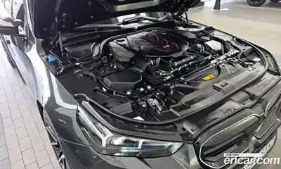 BMW M5 2025 4.4 автомат (гидро), миниатюра 6