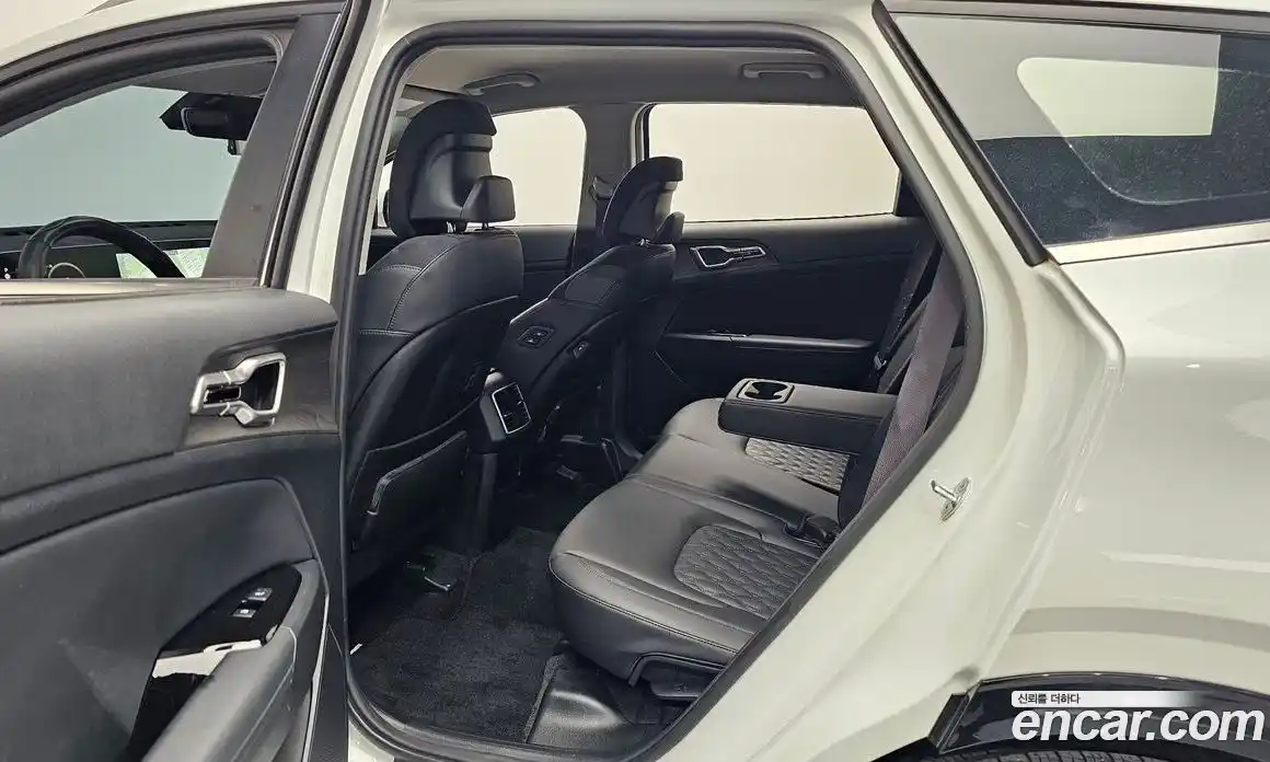 Kia Sportage 2021 1.6 автомат (гидро), фото 18