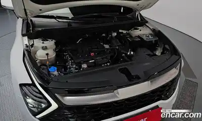 Kia Sportage 2022 1.6 автомат (гидро), миниатюра 6