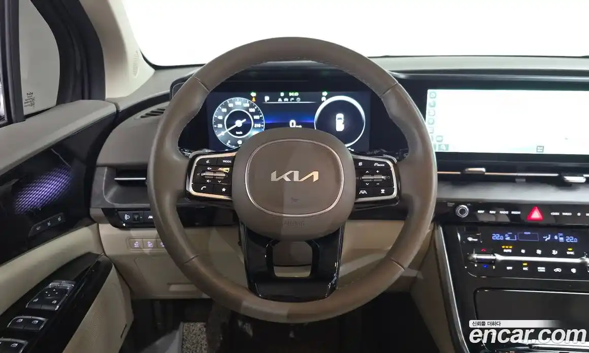 Kia Carnival 2023 2.2 автомат (гидро), фото 18