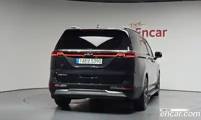 Kia Carnival 2023 2.2 автомат (гидро), миниатюра 3