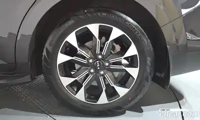 Kia Carnival 2023 2.2 автомат (гидро), миниатюра 6