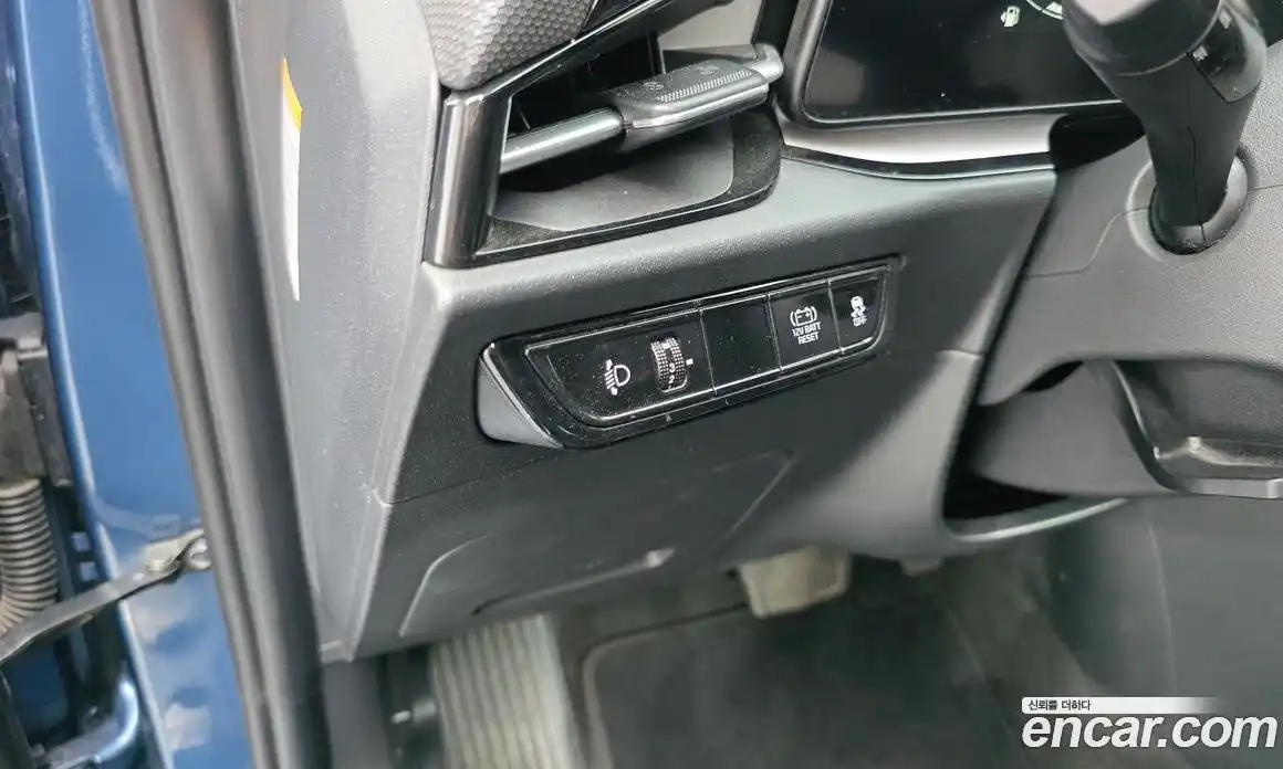 Kia Niro 2022 1.6 автомат (гидро), фото 12