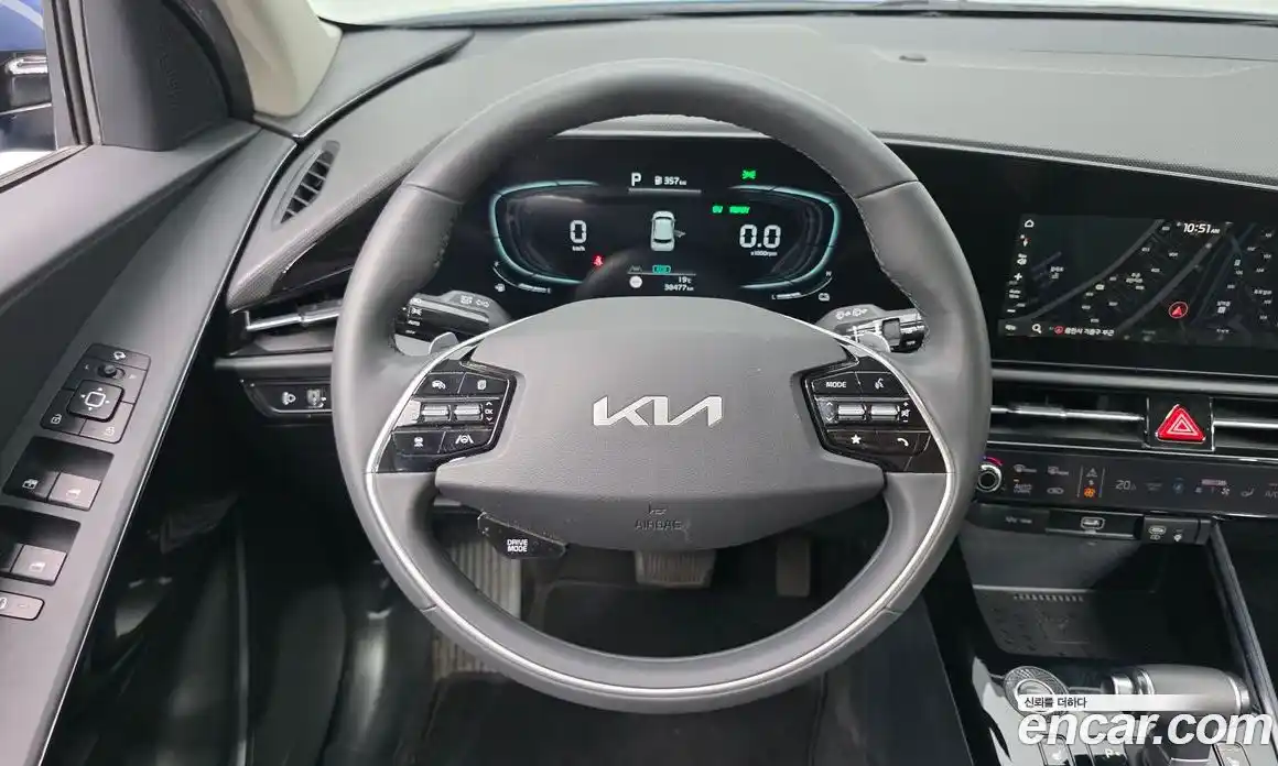 Kia Niro 2022 1.6 автомат (гидро), фото 13