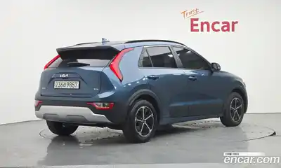 Kia Niro 2022 1.6 автомат (гидро), миниатюра 2