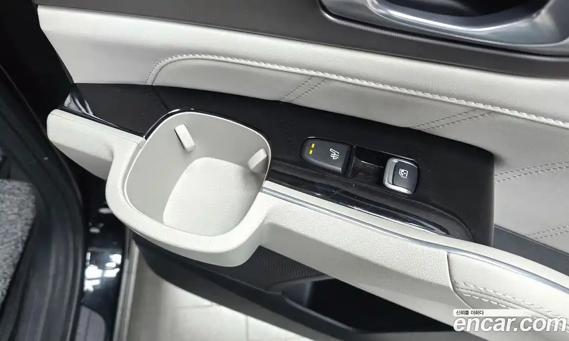 Kia Sorento 2024 1.6 автомат (гидро), фото 29