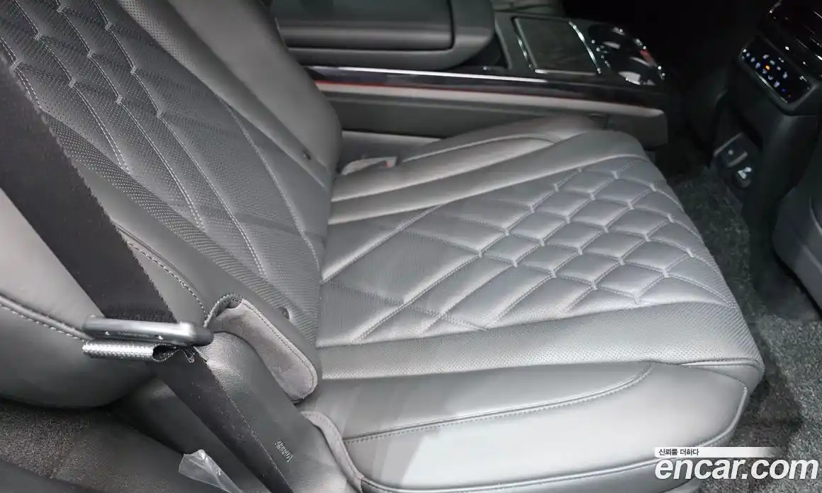 Genesis GV80 2025 2.5 автомат (гидро), фото 16