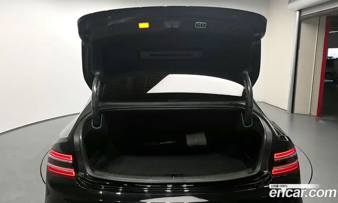 Genesis G80 2024 2.5 автомат (гидро), фото 20