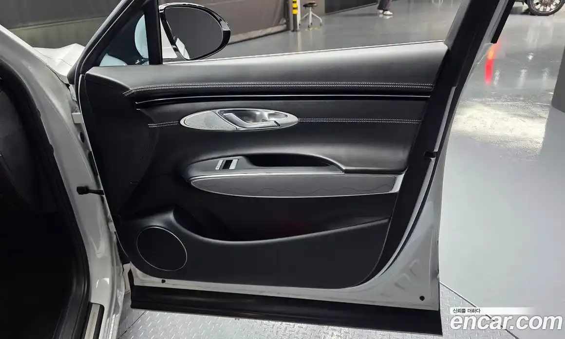 Genesis GV70 2022 2.5 автомат (гидро), фото 14