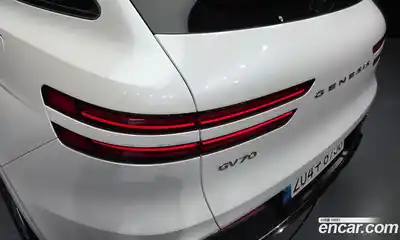 Genesis GV70 2022 2.5 автомат (гидро), миниатюра 9