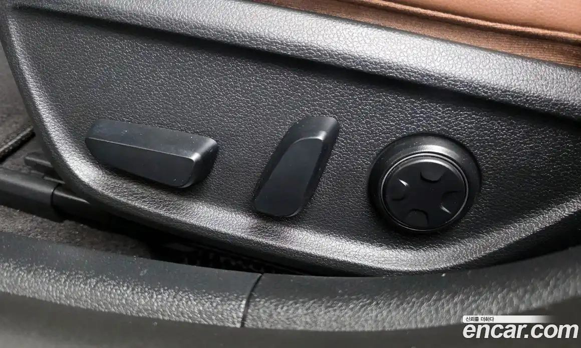 Genesis G70 2018 2.0 автомат (гидро), фото 16