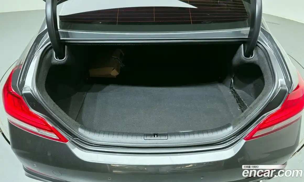 Genesis G70 2018 2.0 автомат (гидро), фото 17