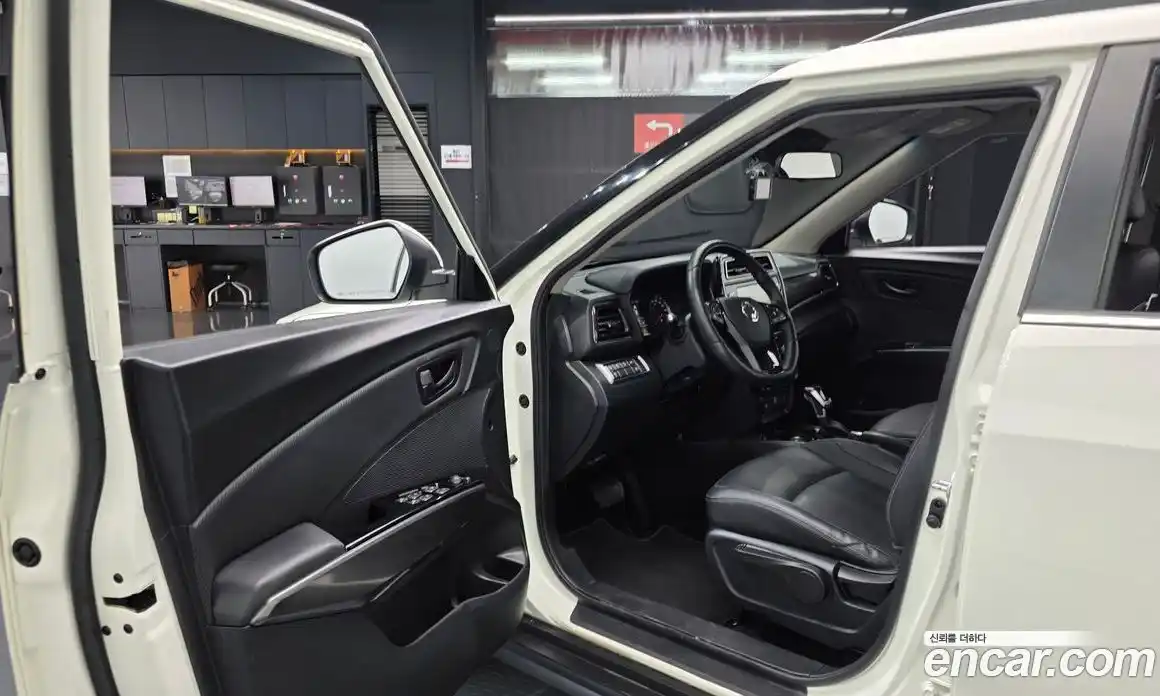 SsangYong TIBOLI 2020 1.5 автомат (гидро), фото 12
