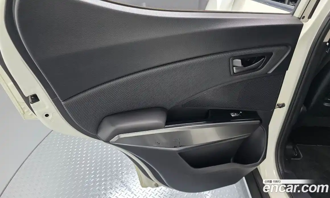 SsangYong TIBOLI 2020 1.5 автомат (гидро), фото 14