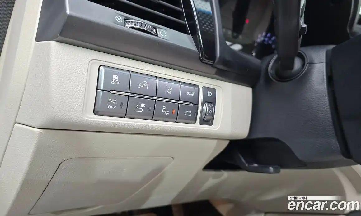 SsangYong Rexton 2019 2.2 автомат (гидро), фото 22