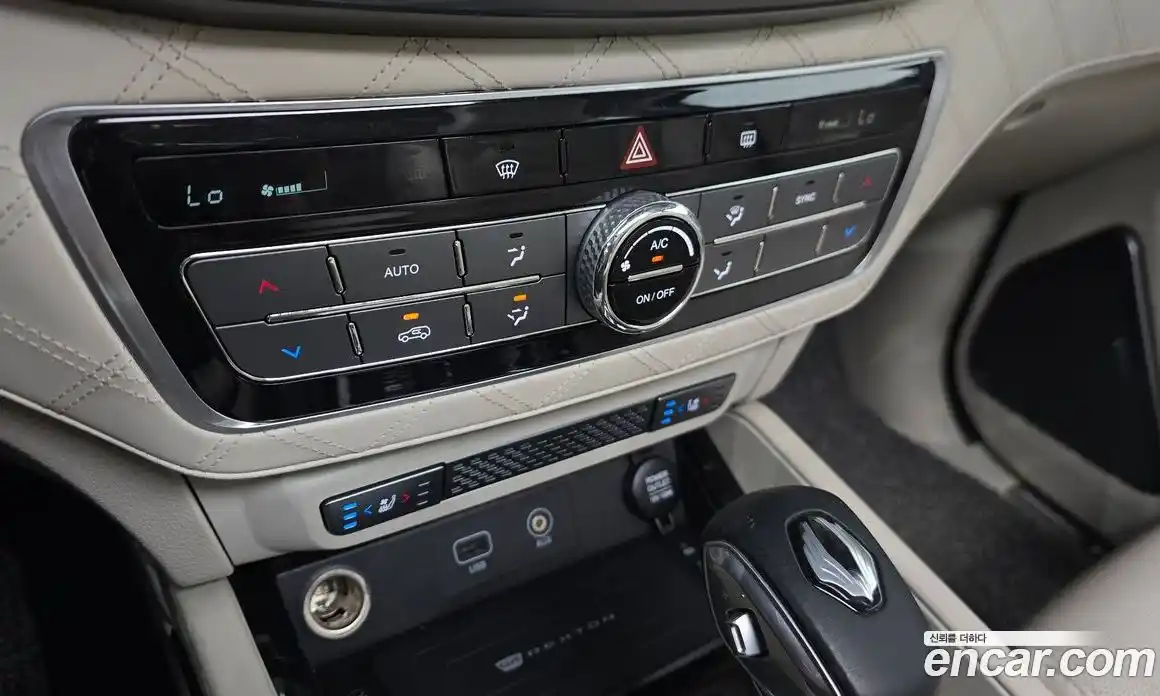SsangYong Rexton 2019 2.2 автомат (гидро), фото 23