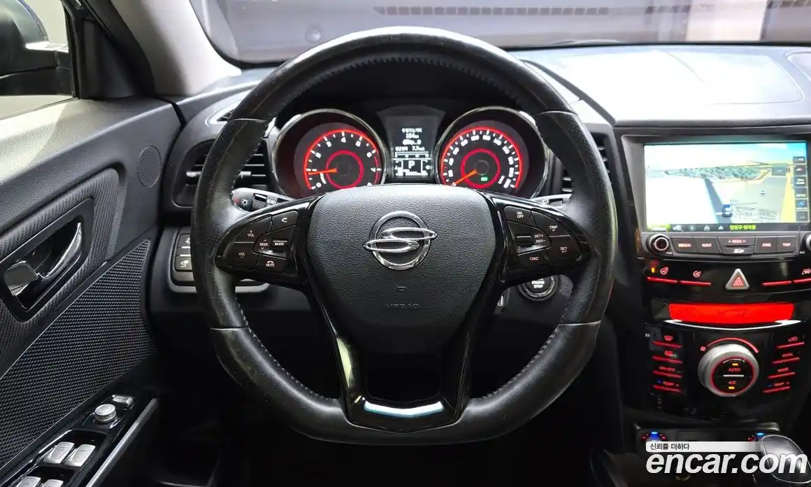 SsangYong TIBOLI 2017 1.6 автомат (гидро), фото 13