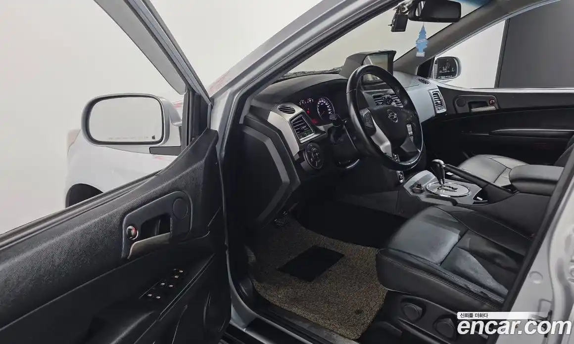 SsangYong Korando 2016 2.0 автомат (гидро), фото 11