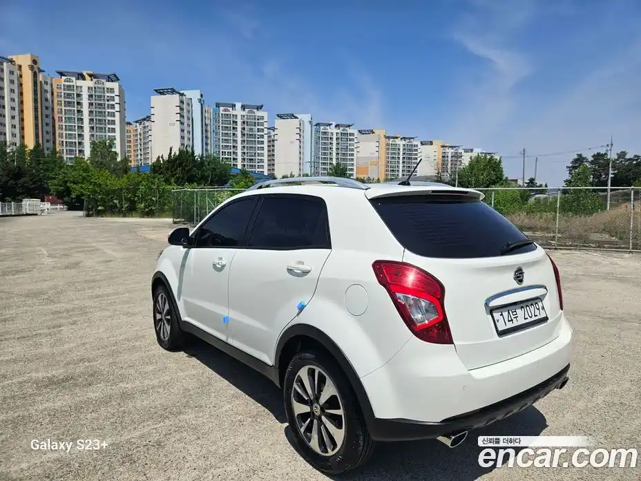 SsangYong Korando 2015 2.0 автомат (гидро), фото 11