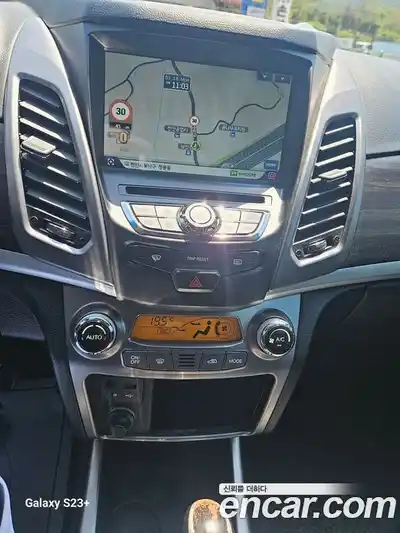 SsangYong Korando 2015 2.0 автомат (гидро), миниатюра 8