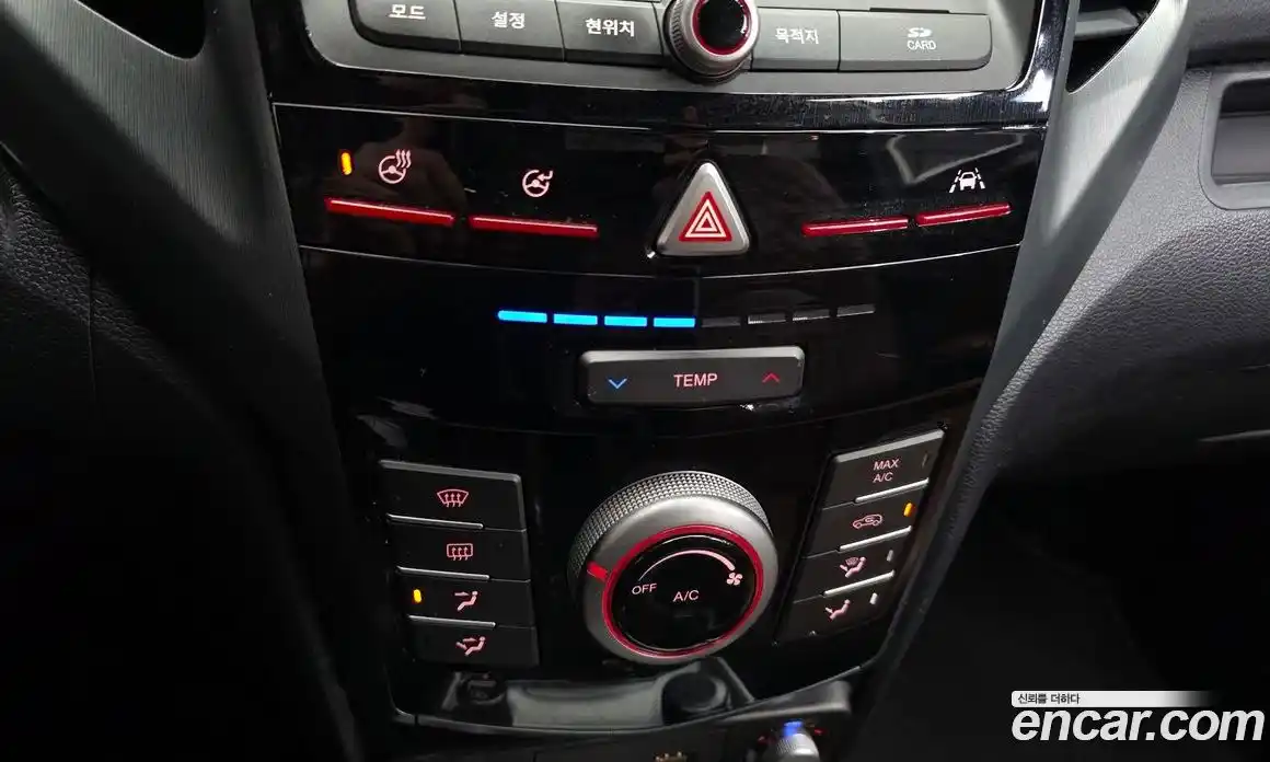 SsangYong TIBOLI 2017 1.6 автомат (гидро), фото 17