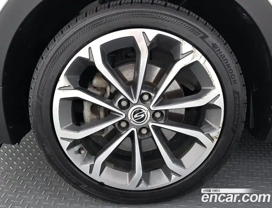 SsangYong TIBOLI 2017 1.6 автомат (гидро), фото 20