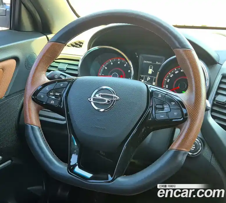 SsangYong TIBOLI 2017 1.6 автомат (гидро), фото 6