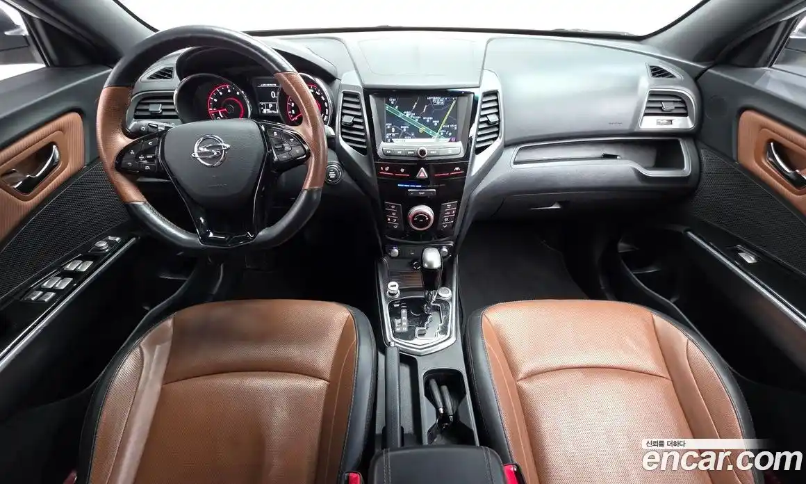 SsangYong TIBOLI 2017 1.6 автомат (гидро), фото 10