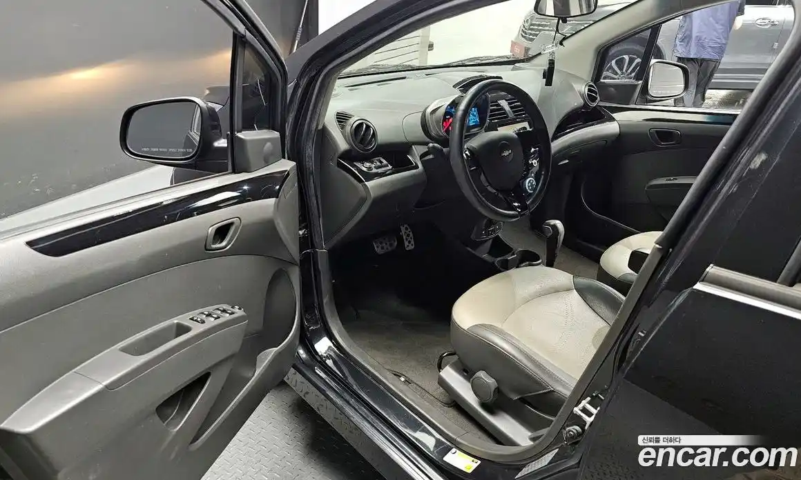 Chevrolet Spark 2015 1.0 автомат (гидро), фото 10